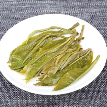 Юнан голям лист зелен КН чай Чун Bi Луо нов ранен пролетен чай за отслабване, зелена храна здравеопазване