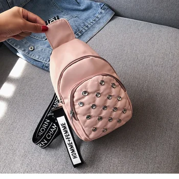 Мода нитове Пу женски гърди чанта чанта-месинджър 2020 популярен нов японски и корейски универсален, открит свободно време мек случаен